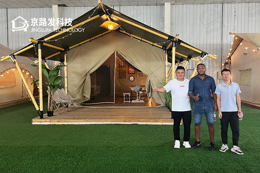 安哥拉客户到AG一飞冲天实地考察磨练制品质量